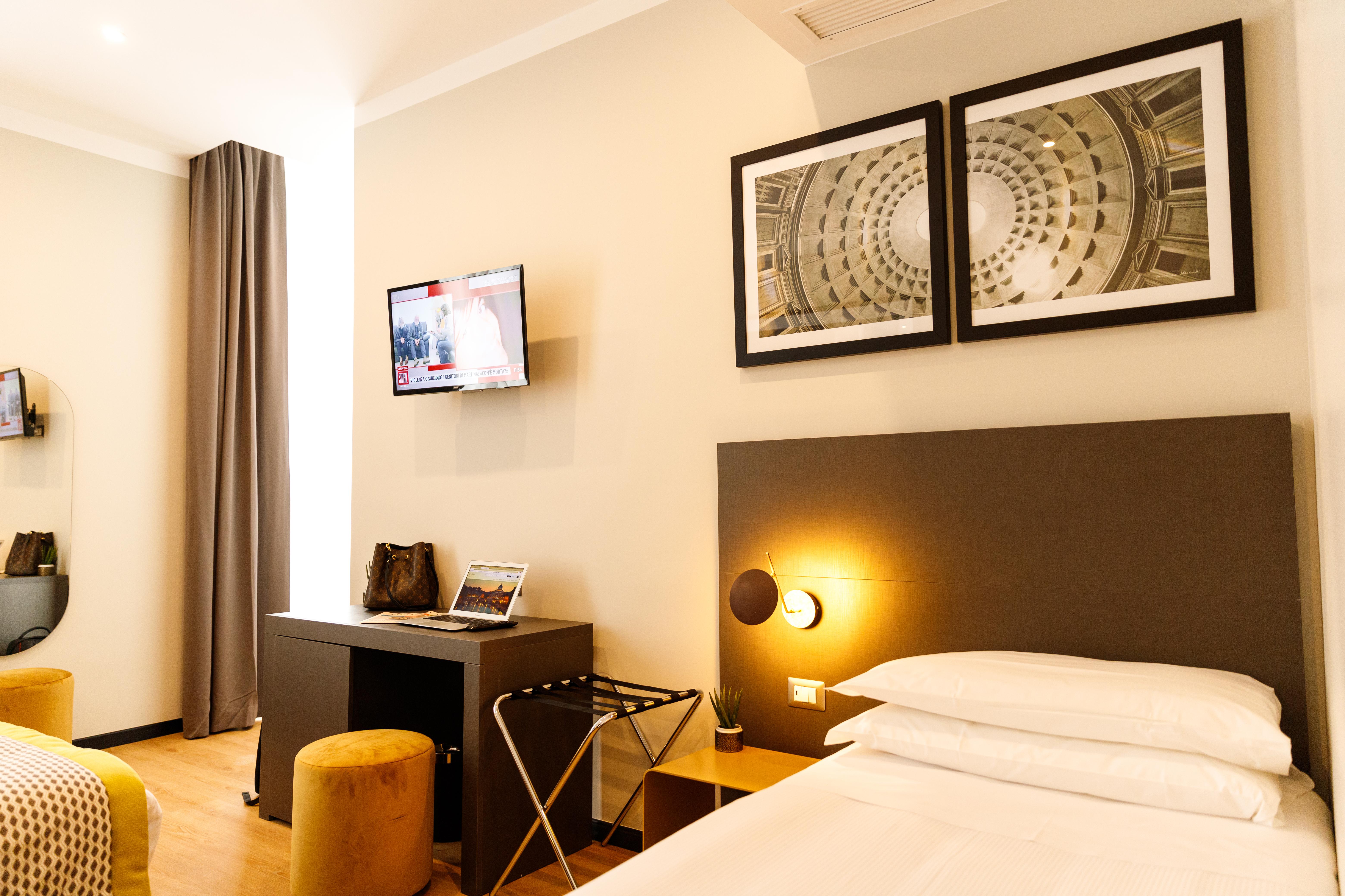 The Cross Hotel Roma Esterno foto